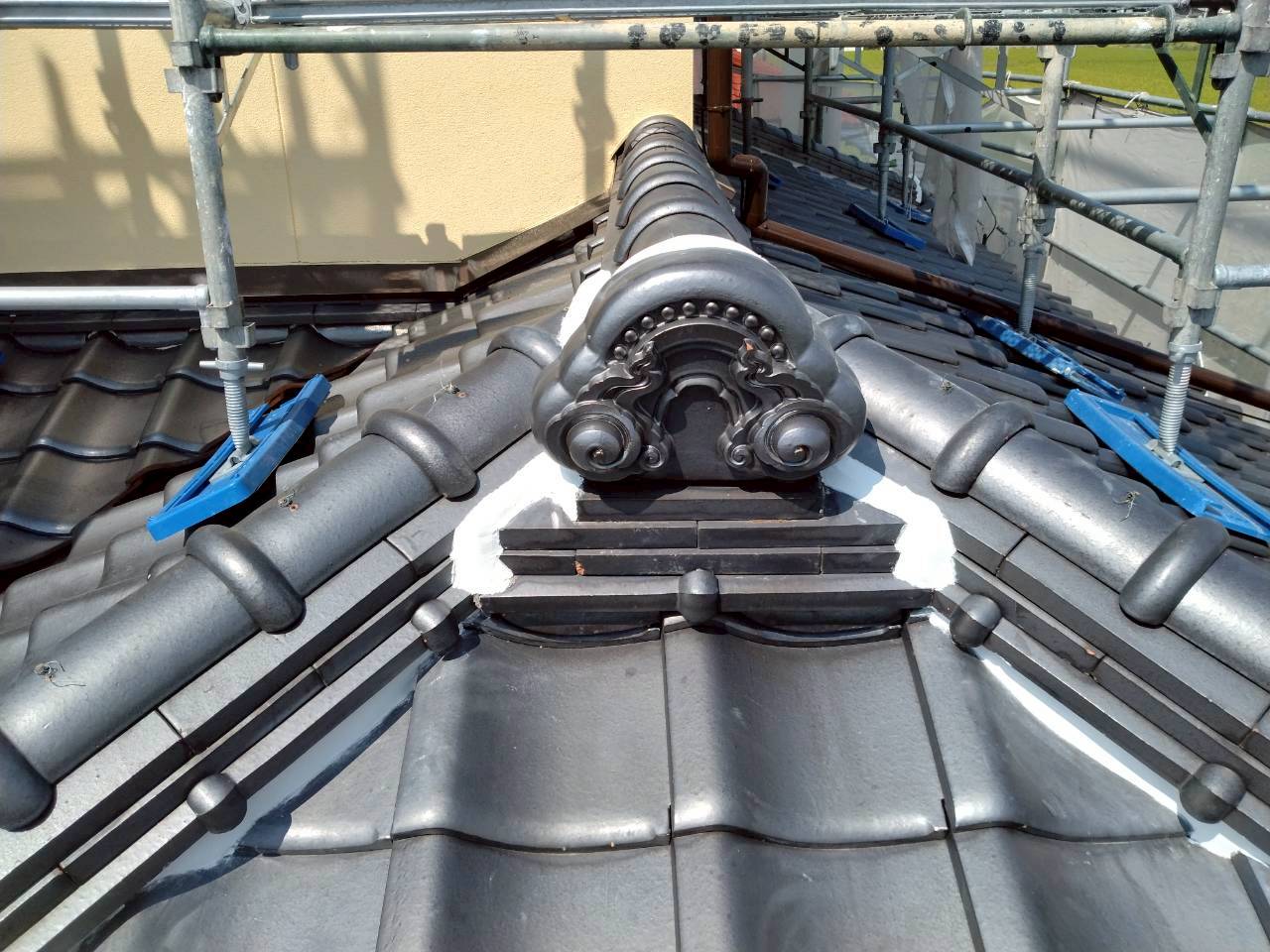 三木町　鬼瓦周りの漆喰施工